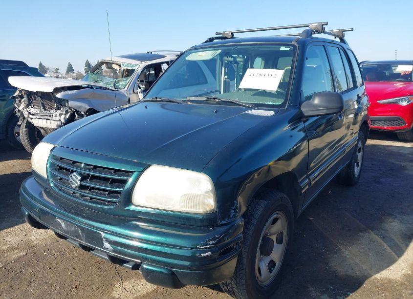 Photo 2 of 2002 Suzuki Vitara JLX (VIN 2S3TD52V726103628)