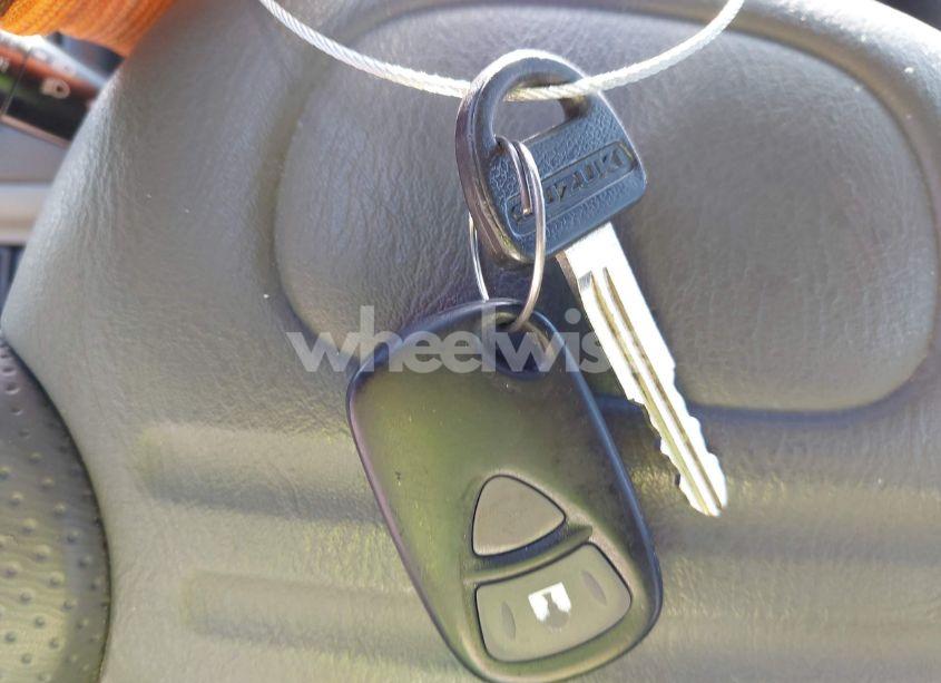 Photo 11 of 2003 Suzuki Vitara (VIN 2S3TE52V236103499)