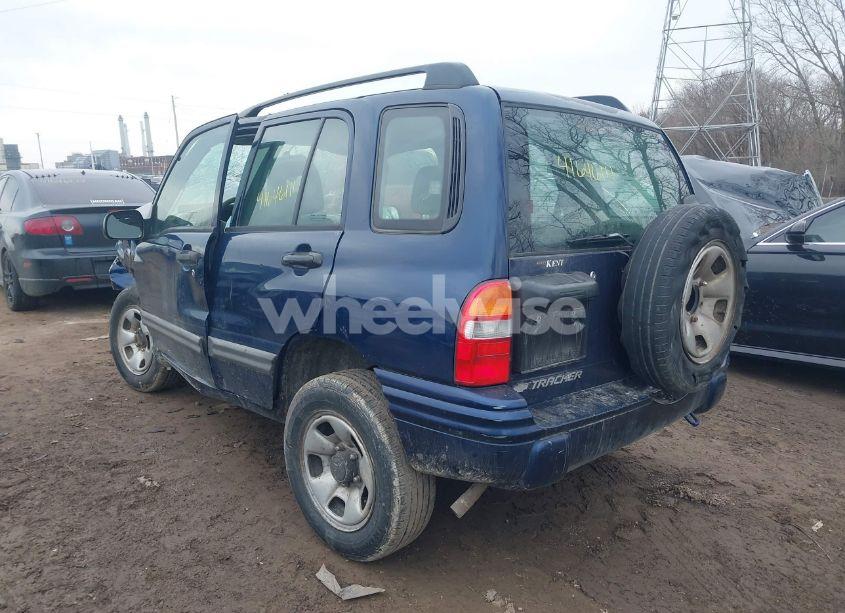 Photo 3 of 2002 Suzuki Vitara JLS (VIN 2S3TE52V526110669)