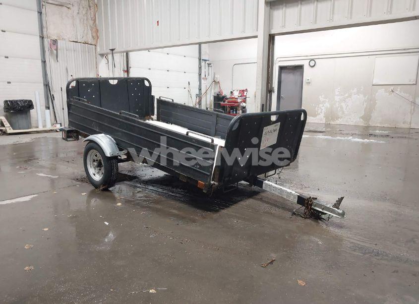 2006 Blake Utility TRAILER (VIN 2SWUW11A76S045137) main photo
