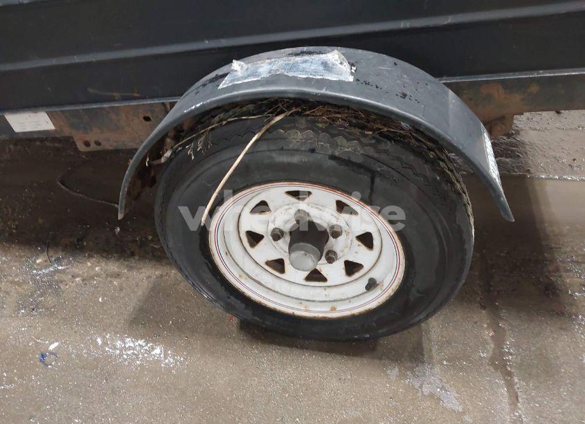 Photo 10 of 2006 Blake Utility TRAILER (VIN 2SWUW11A76S045137)