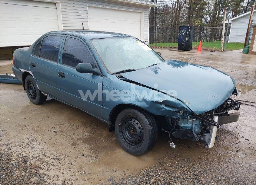 1995 Toyota Corolla (VIN 2T1AE04B3SC106159) main photo
