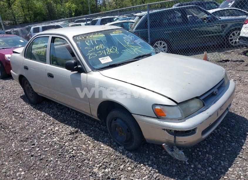 1993 Toyota Corolla (VIN 2T1AE04E9PC011154) main photo