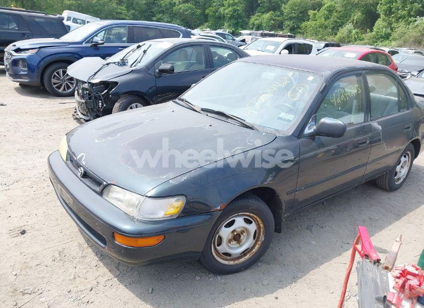 Photo 2 of 1996 Toyota Corolla (VIN 2T1BA02E1TC142768)