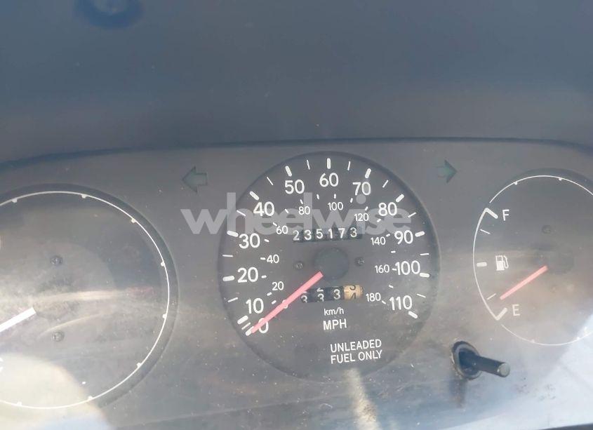 Photo 7 of 1997 Toyota Corolla DX (VIN 2T1BB02E0VC193887)