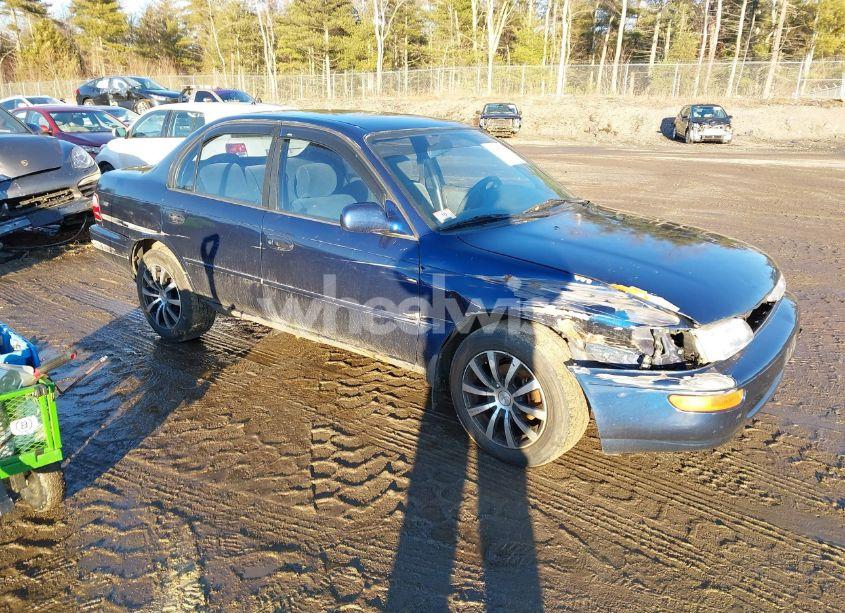 1997 Toyota Corolla DX (VIN 2T1BB02E5VC190192) main photo