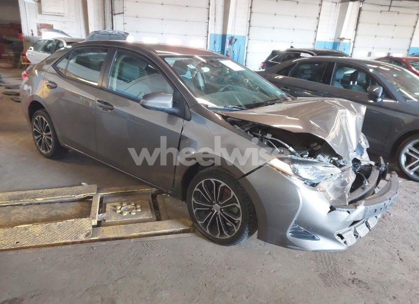 2018 Toyota Corolla LE ECO (VIN 2T1BPRHE3JC095797) main photo
