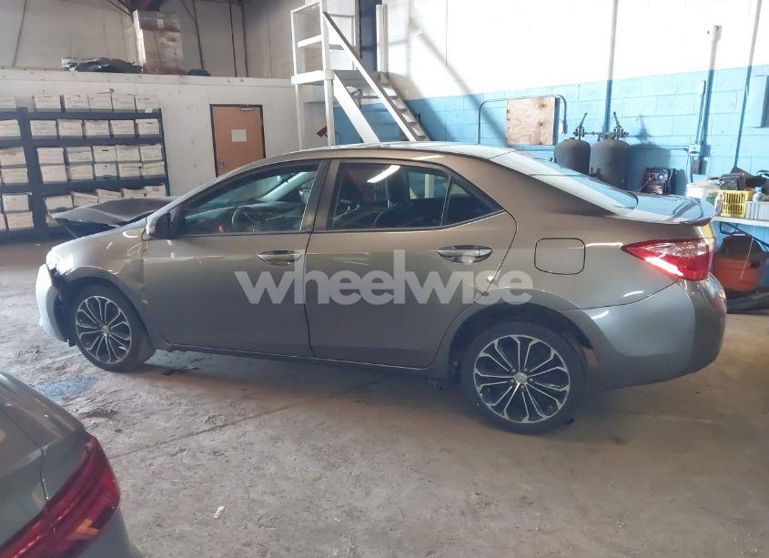 Photo 14 of 2018 Toyota Corolla LE ECO (VIN 2T1BPRHE3JC095797)