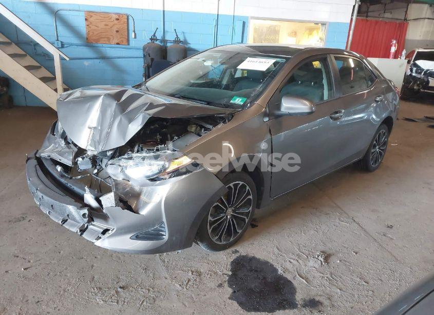 Photo 2 of 2018 Toyota Corolla LE ECO (VIN 2T1BPRHE3JC095797)