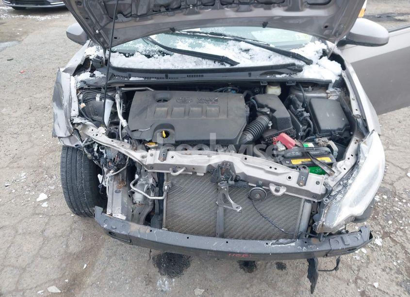 Photo 10 of 2015 Toyota Corolla LE ECO (VIN 2T1BPRHE5FC331504)