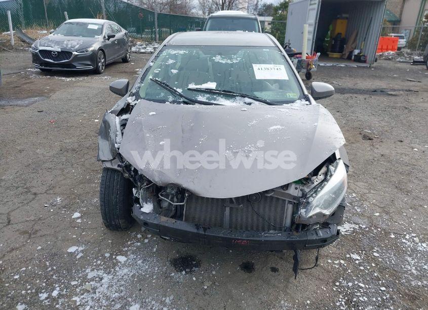 Photo 12 of 2015 Toyota Corolla LE ECO (VIN 2T1BPRHE5FC331504)