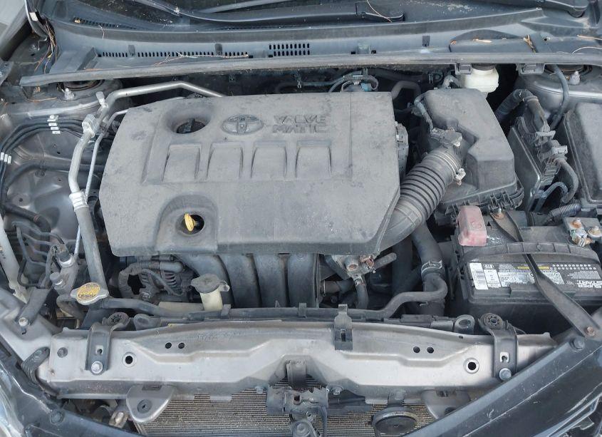 Photo 10 of 2017 Toyota Corolla (VIN 2T1BPRHE6HC775980)