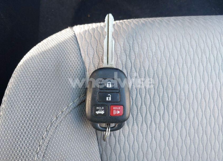 Photo 11 of 2014 Toyota Corolla LE ECO (VIN 2T1BPRHE7EC184570)