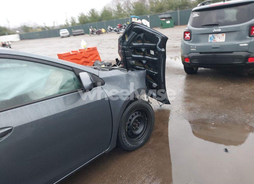 Photo 6 of 2016 Toyota Corolla LE ECO (VIN 2T1BPRHE7GC517465)