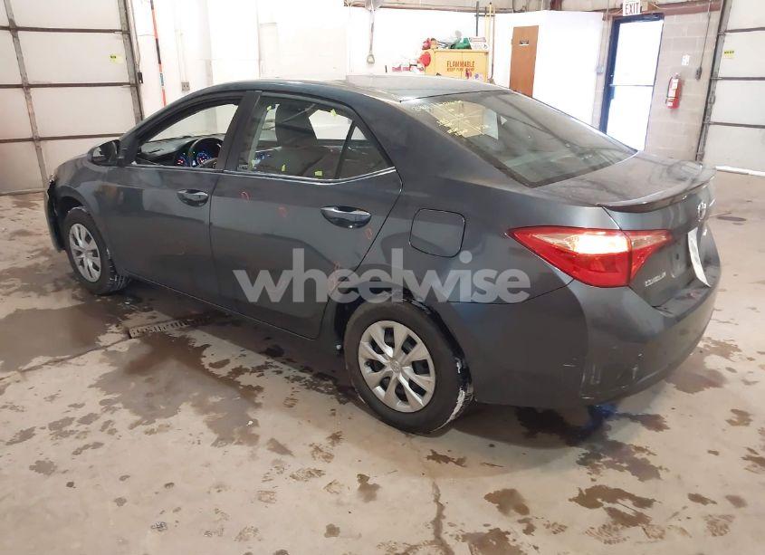 Photo 3 of 2019 Toyota Corolla LE ECO (VIN 2T1BPRHE7KC198013)