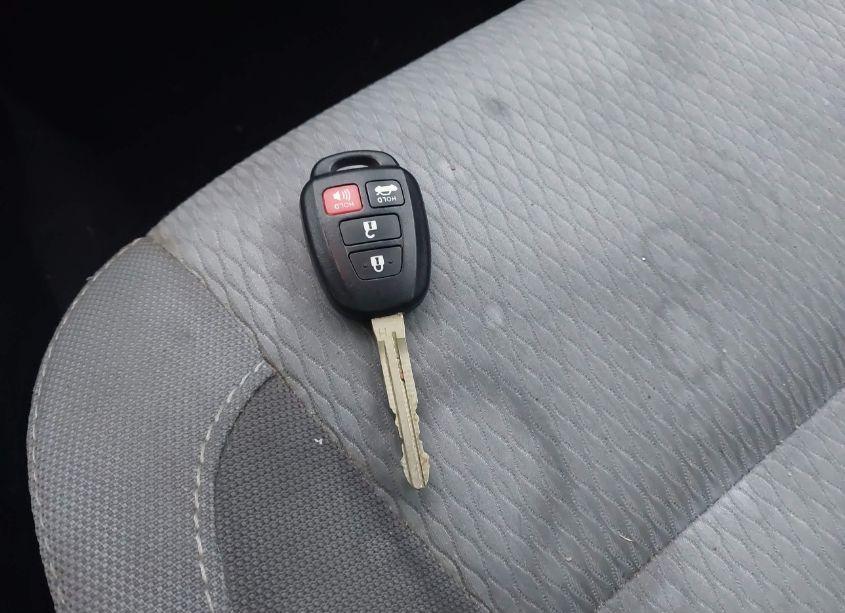 Photo 11 of 2017 Toyota Corolla LE ECO (VIN 2T1BPRHE9HC762950)