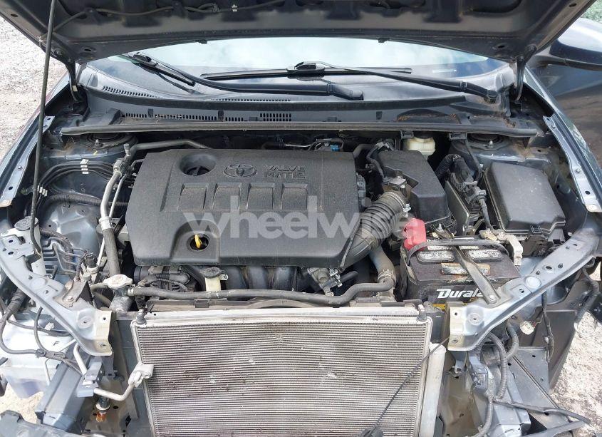 Photo 10 of 2018 Toyota Corolla LE ECO (VIN 2T1BPRHE9JC033644)