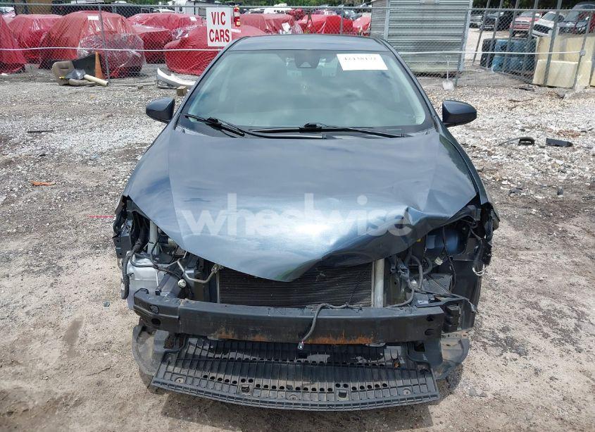 Photo 13 of 2018 Toyota Corolla LE ECO (VIN 2T1BPRHE9JC033644)