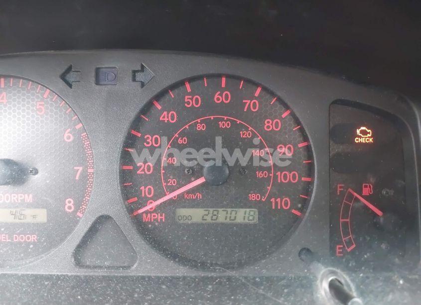 Photo 7 of 2001 Toyota Corolla S (VIN 2T1BR12E01C421950)