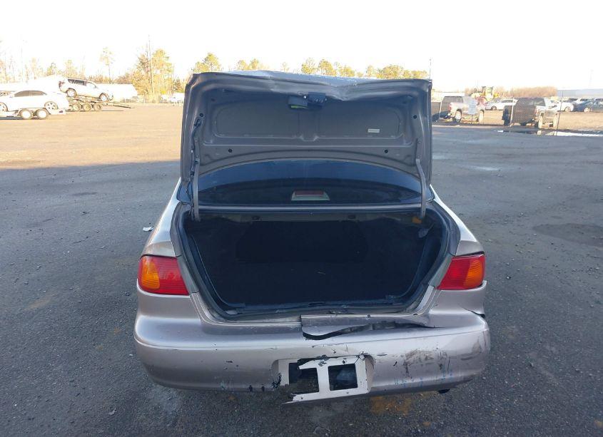 Photo 6 of 2001 Toyota Corolla CE (VIN 2T1BR12E01C483347)