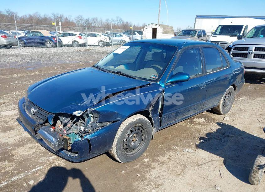 Photo 2 of 2002 Toyota Corolla LE (VIN 2T1BR12E02C541605)