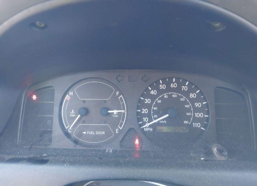 Photo 7 of 2002 Toyota Corolla CE (VIN 2T1BR12E02C548960)