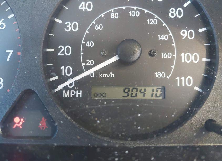 Photo 15 of 2002 Toyota Corolla LE (VIN 2T1BR12E02C569890)