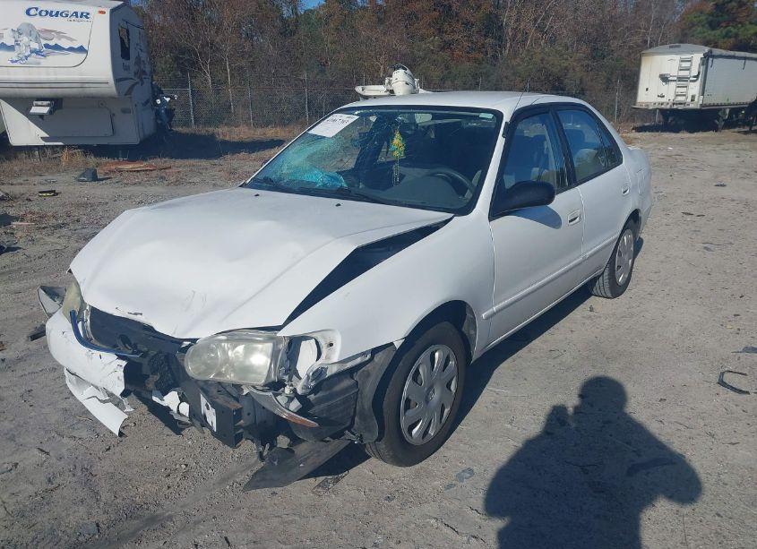 Photo 2 of 2002 Toyota Corolla LE (VIN 2T1BR12E02C569890)