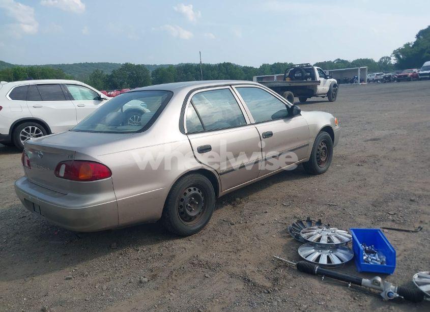 Photo 4 of 1998 Toyota Corolla VE (VIN 2T1BR12E0WC070626)