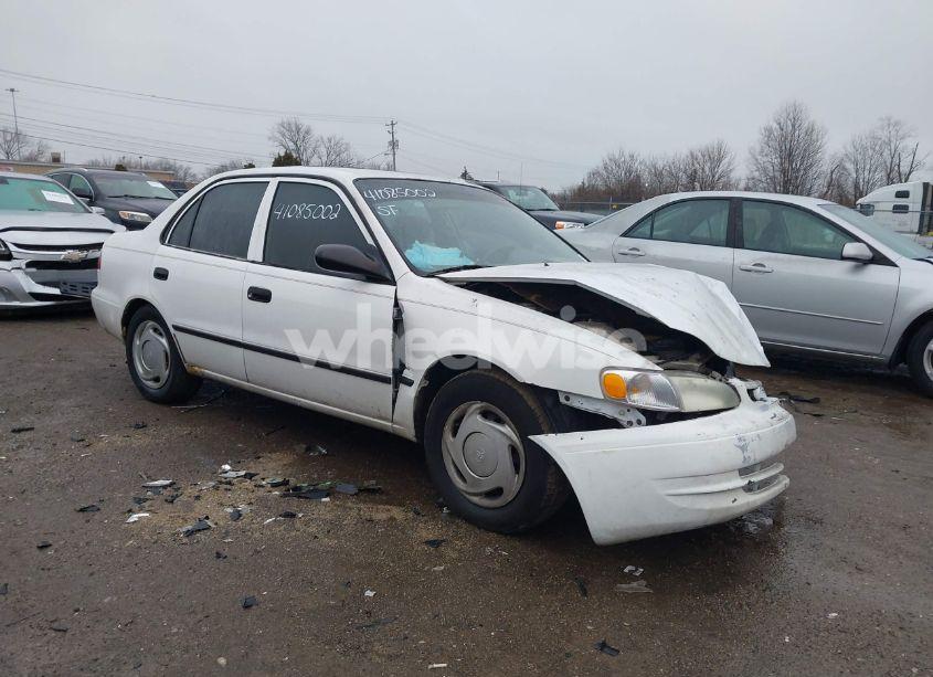 1999 Toyota Corolla CE (VIN 2T1BR12E0XC185017) main photo