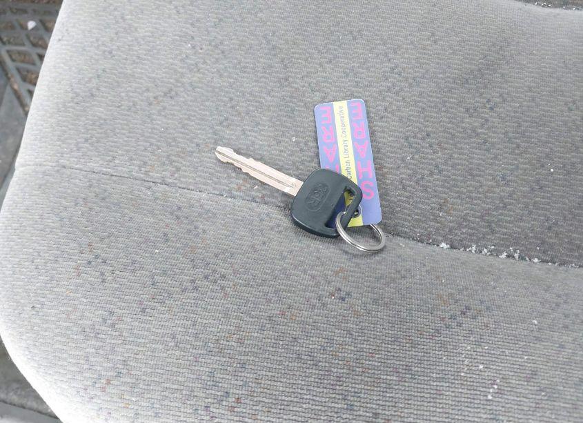 Photo 11 of 2000 Toyota Corolla CE (VIN 2T1BR12E0YC264656)