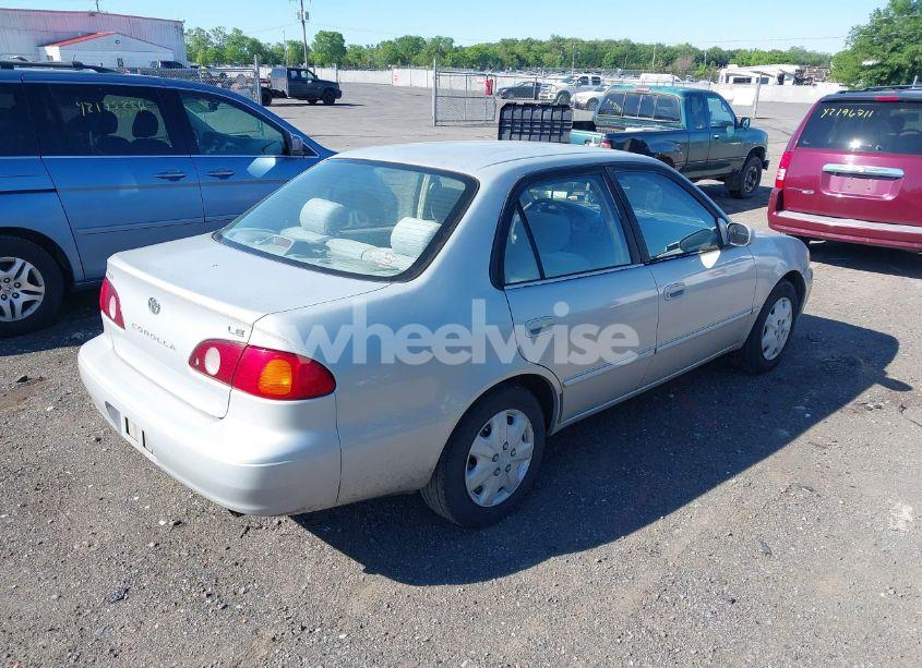 Photo 4 of 2001 Toyota Corolla LE (VIN 2T1BR12E11C408835)