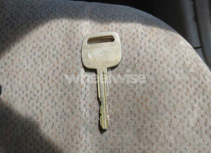 Photo 11 of 2001 Toyota Corolla CE/LE/S (VIN 2T1BR12E11C448008)