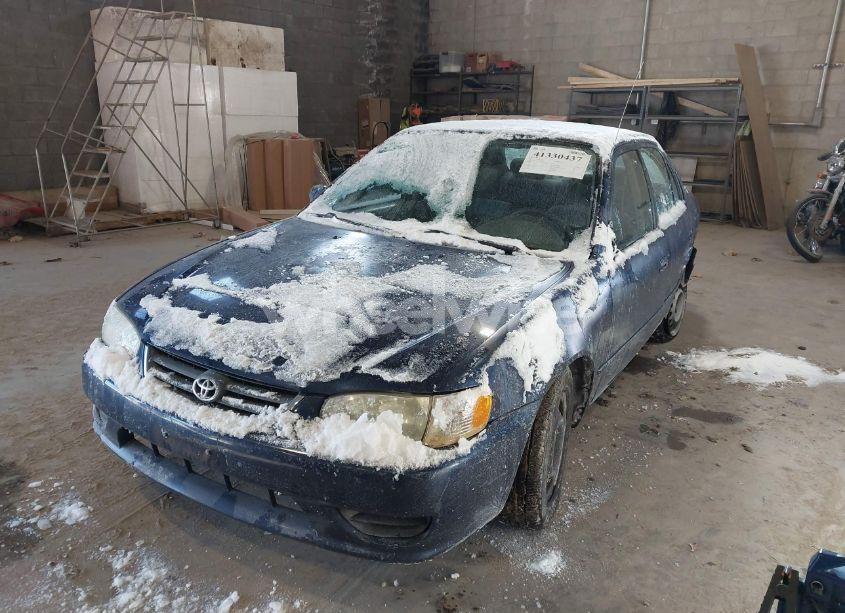 Photo 2 of 2001 Toyota Corolla LE (VIN 2T1BR12E11C498942)