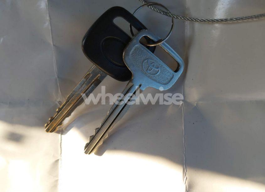 Photo 11 of 2002 Toyota Corolla CE (VIN 2T1BR12E12C519113)