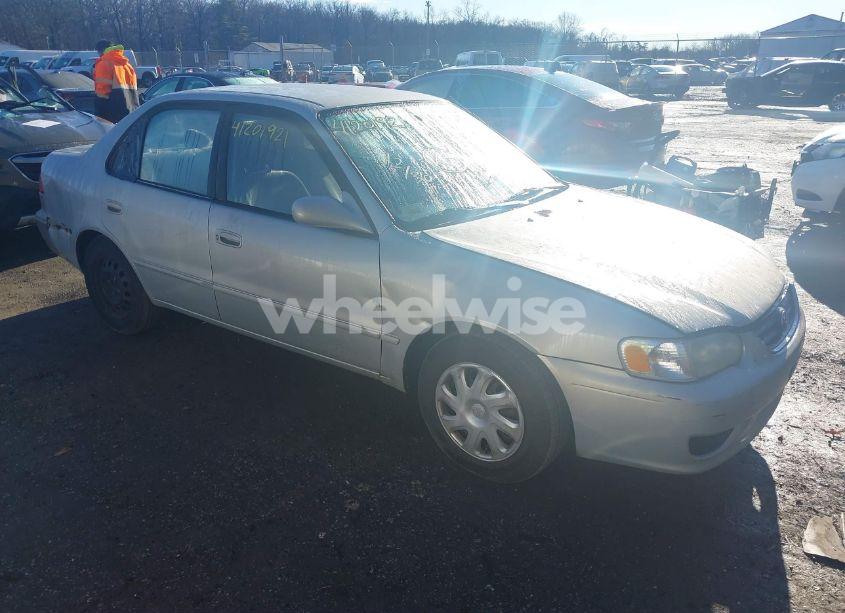 2002 Toyota Corolla LE (VIN 2T1BR12E12C520102) main photo