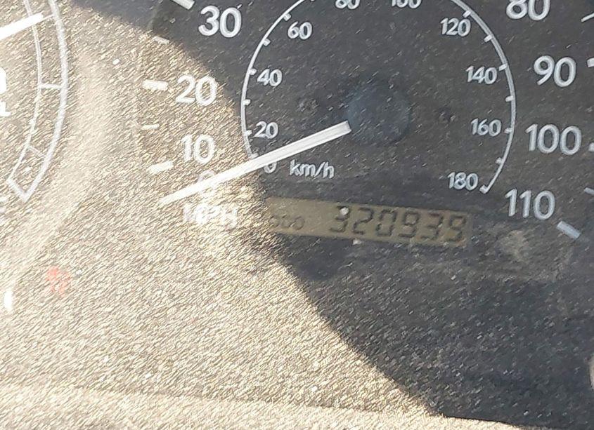 Photo 15 of 2002 Toyota Corolla CE (VIN 2T1BR12E12C521413)