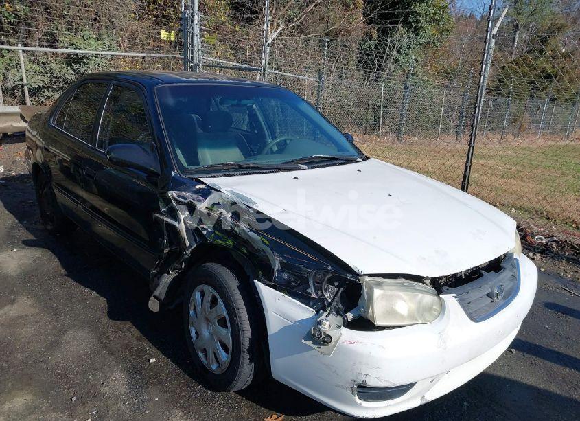 2002 Toyota Corolla LE (VIN 2T1BR12E12C578467) main photo