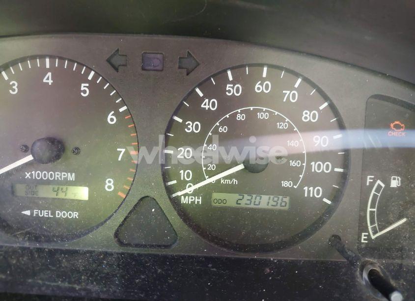Photo 7 of 2002 Toyota Corolla LE (VIN 2T1BR12E12C578467)