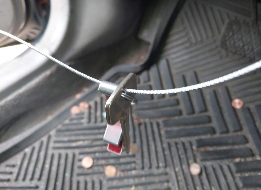 Photo 11 of 1998 Toyota Corolla CE (VIN 2T1BR12E1WC066813)