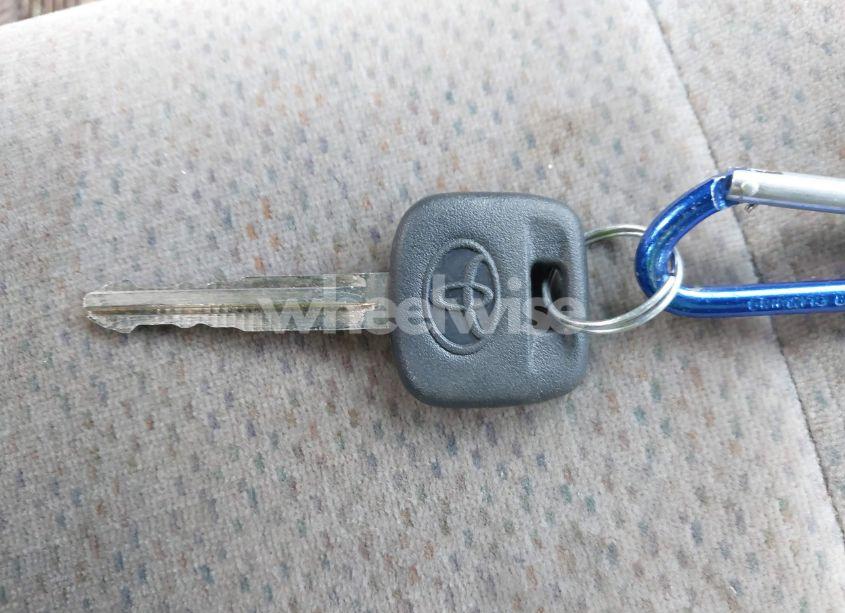 Photo 11 of 2001 Toyota Corolla LE (VIN 2T1BR12E21C386182)