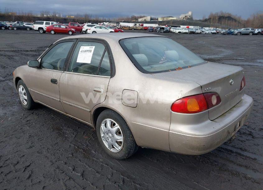 Photo 3 of 2001 Toyota Corolla LE (VIN 2T1BR12E21C386182)