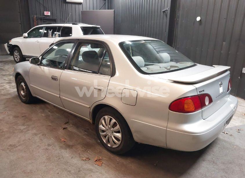 Photo 3 of 2001 Toyota Corolla LE (VIN 2T1BR12E21C413350)