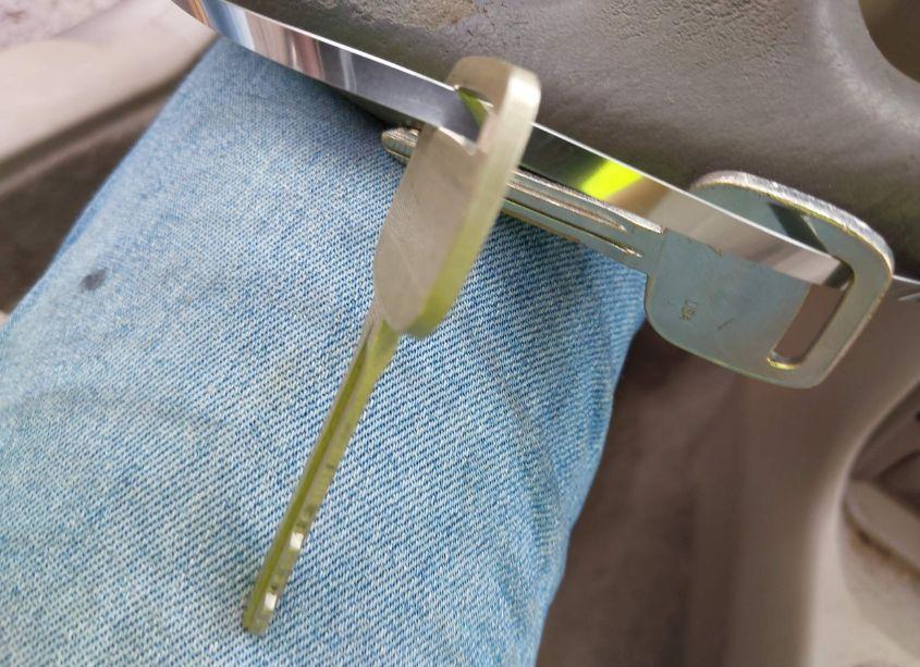 Photo 11 of 2001 Toyota Corolla CE (VIN 2T1BR12E21C485973)