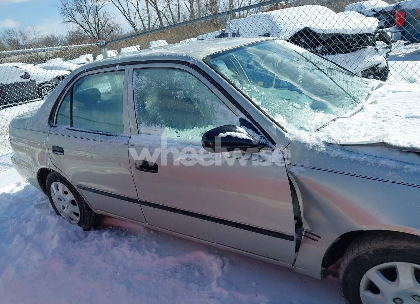 Photo 14 of 2002 Toyota Corolla CE (VIN 2T1BR12E22C538737)