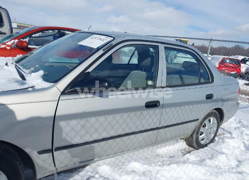 Photo 15 of 2002 Toyota Corolla CE (VIN 2T1BR12E22C538737)