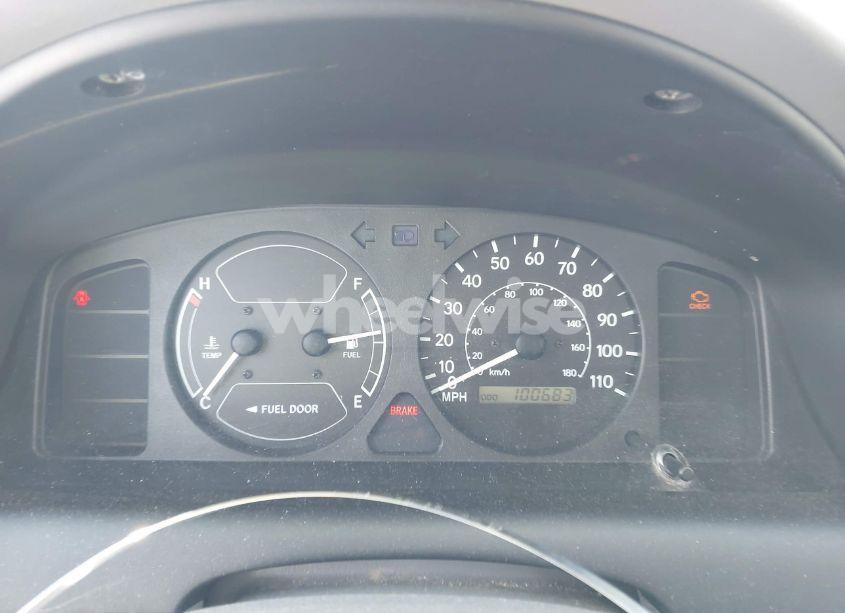 Photo 7 of 2002 Toyota Corolla CE (VIN 2T1BR12E22C538737)