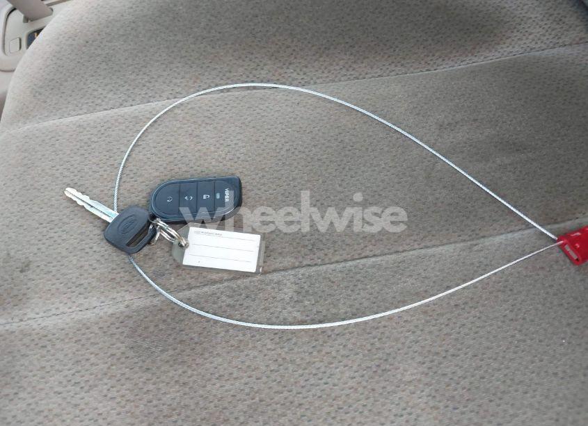 Photo 11 of 2002 Toyota Corolla LE (VIN 2T1BR12E22C547731)