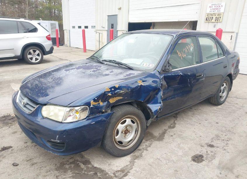 Photo 2 of 2002 Toyota Corolla CE (VIN 2T1BR12E22C566764)