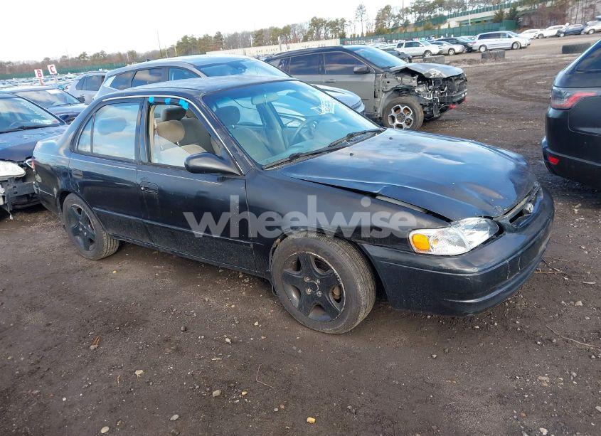 1999 Toyota Corolla CE (VIN 2T1BR12E2XC111081) main photo